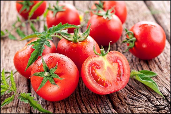 Cà chua tốt cho người bị đau khớp gối