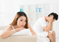 Sự suy giảm hormone tình dục khiến phụ nữ bị yếu sinh lý