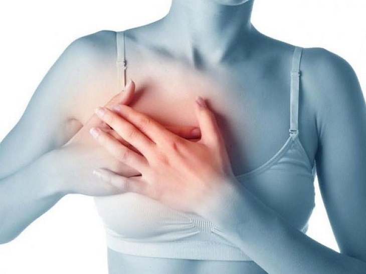 Ngực căng và đau do viêm tuyến vú