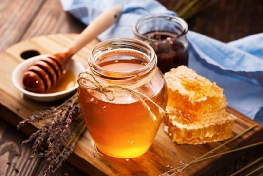 Chữa đau dạ dày bằng mật ong có nhiều tác dụng