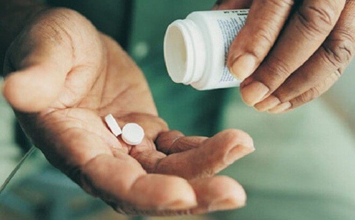 Corticosteroid là loại thuốc đặc trị cho các trường hợp viêm đau khớp khuỷu tay