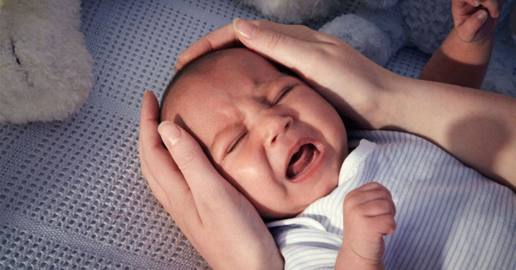 Yếu tố sinh lý gây khó ngủ ở trẻ sơ sinh