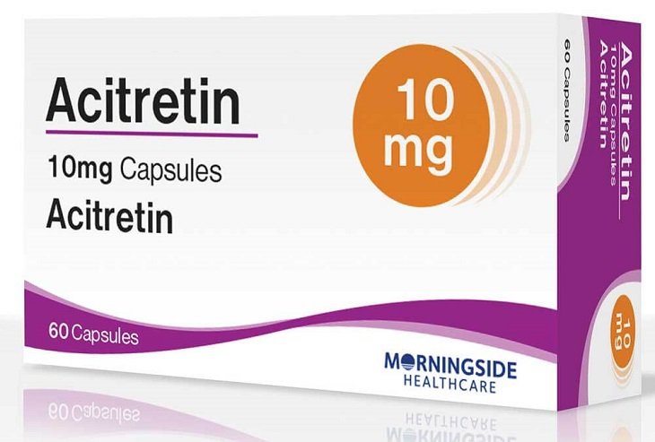 Acitretin là một loại retinoid thường được sử dụng để điều trị vảy nến nặng 