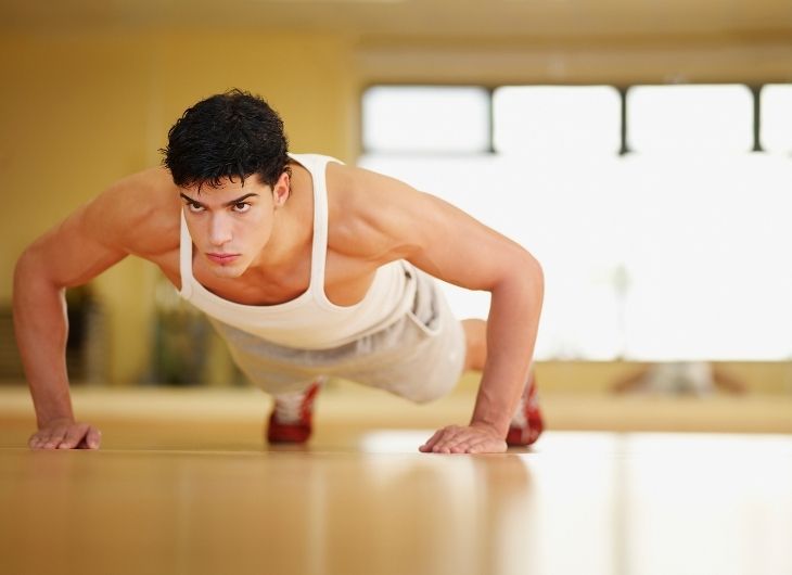 Chống đẩy giúp tăng cường sức khỏe tổng thể, cải thiện sinh lý nam