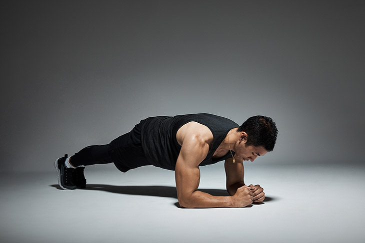 Tập Plank là cách giúp nam giới chữa yếu sinh lý không cần thuốc 