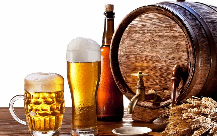 Bia rượu là những đồ uống có cồn gây hại cho làn da