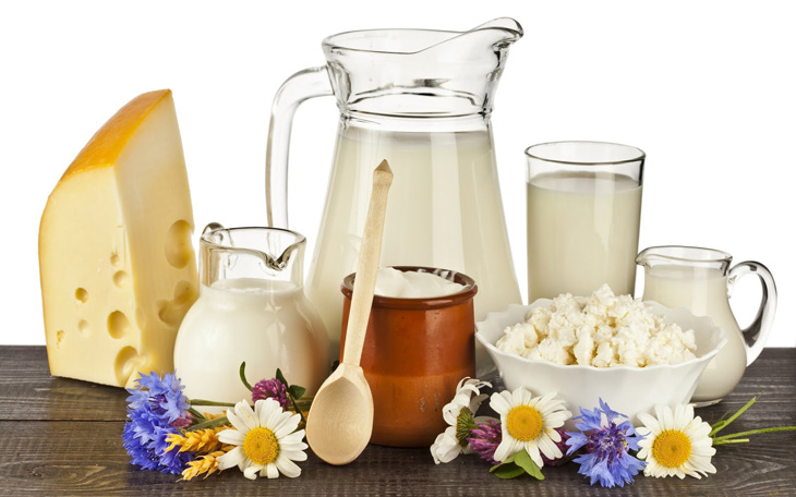 Thành phần của sữa chứa các loại hormone cơ bản khiến da dễ bị nổi mụn hơn