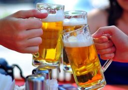 Rượu, bia khiến dạ dày dễ bị viêm loét