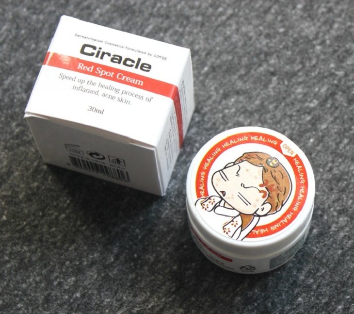 Kem trị mụn Ciracle Red Spot Cream là sản phẩm nổi tiếng Hàn Quốc