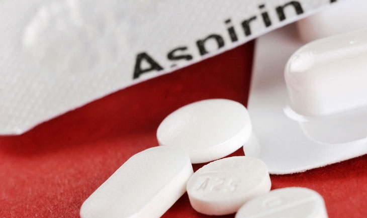 Dùng aspirin điều trị tình trạng mụn thâm đỏ
