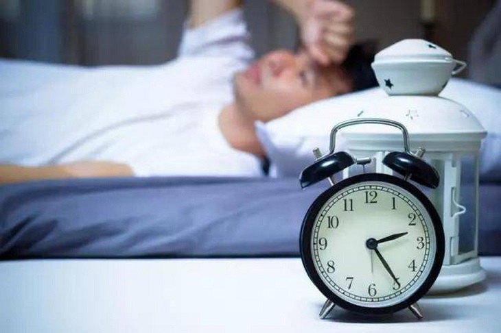Rối loạn giấc ngủ là một trong những biến chứng của bệnh