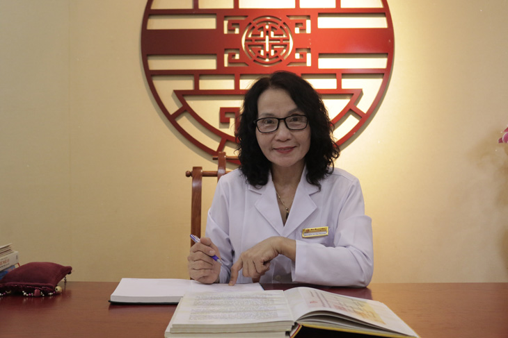 Bác sĩ Lê Phương đặc biệt đánh giá cao phương pháp trị mụn với thảo dược Đông y