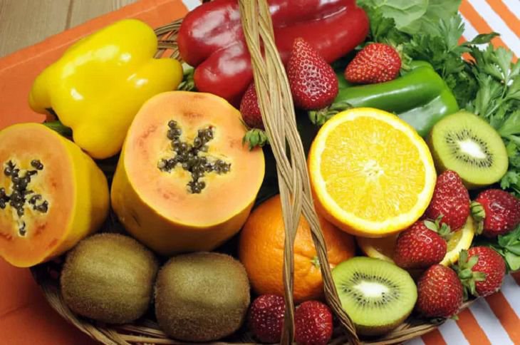 Nám da nên bổ sung thực phẩm giàu vitamin C