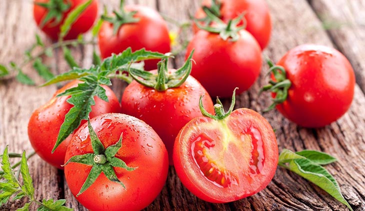 Sử dụng cà chua cũng rất tốt trong chữa trị bệnh