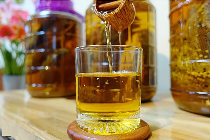 Nên sử dụng rượu sáp ong với liều lượng hợp lý