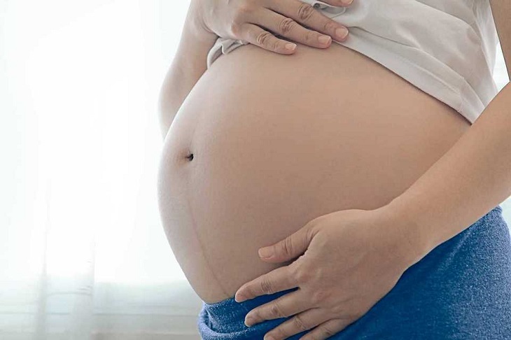 Tránh dùng kem trị mụn cho phụ nữ đang mang thai