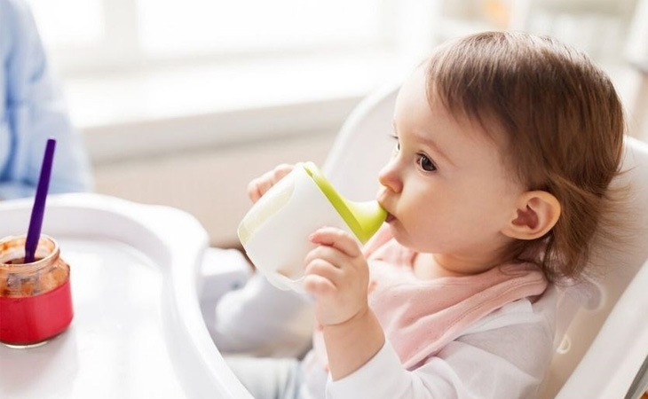 Cha mẹ nên chọn hương vị sữa mà trẻ thích uống 