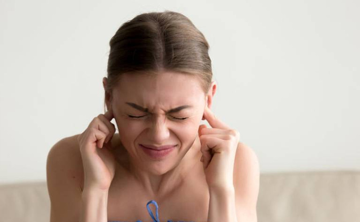 Viêm xoang mũi có gây ù tai không? Câu trả lời là có